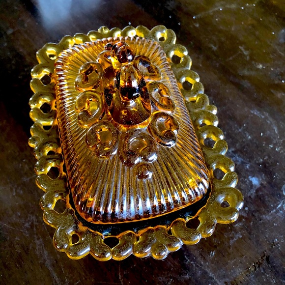 Vintage Amber Indiana Glass Candy Dish with Lid - Picture 4 of 12